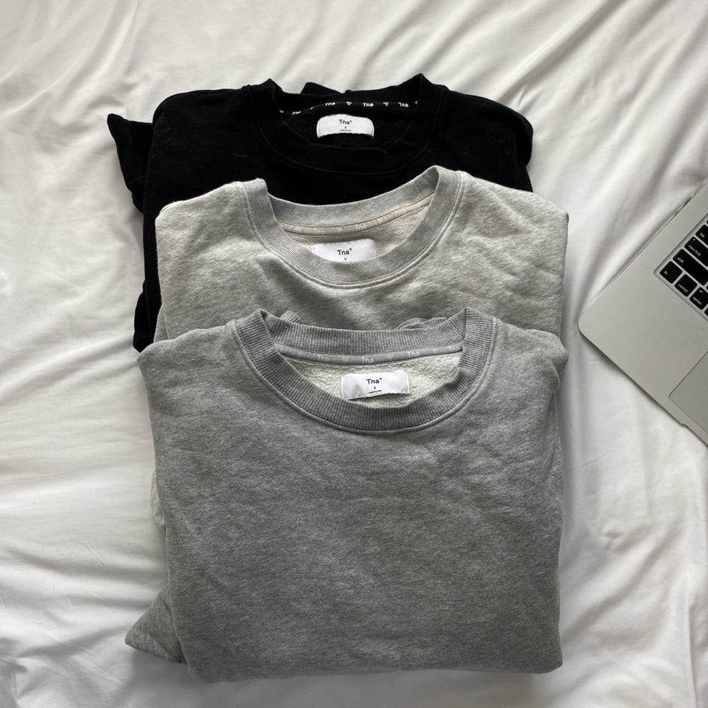 Aritzia TNA Bundle Crewnecks (3)